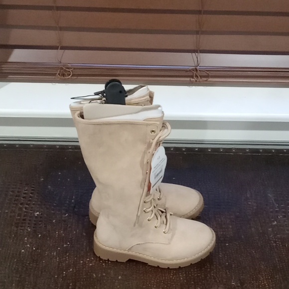 Boots - Picture 2 of 2